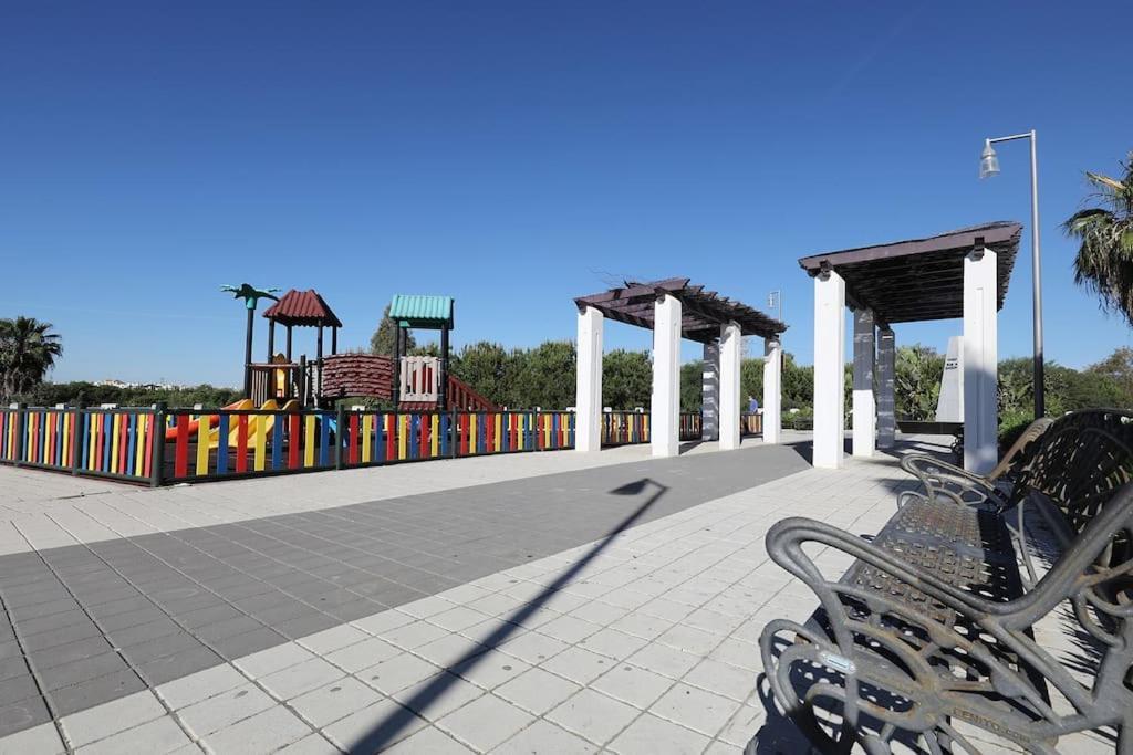 Apartament Brand New Modern Ground Floor In With Rooftop Pool And Gym